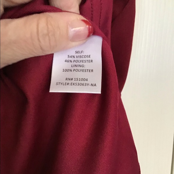 Ladies Nanamacs Burgandy Skirt Size Large - Picture 12 of 14